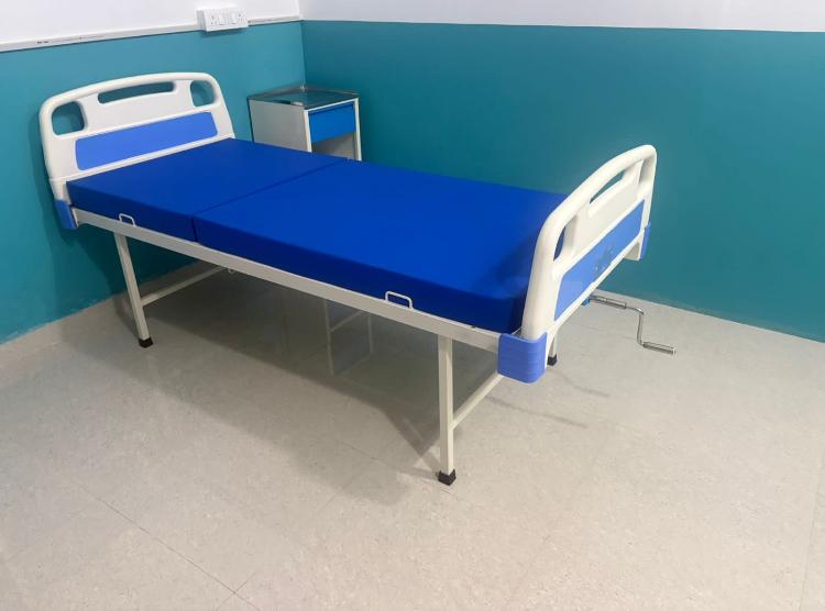 ABS Panel Hospital Patient Bed with Manual Adjustment