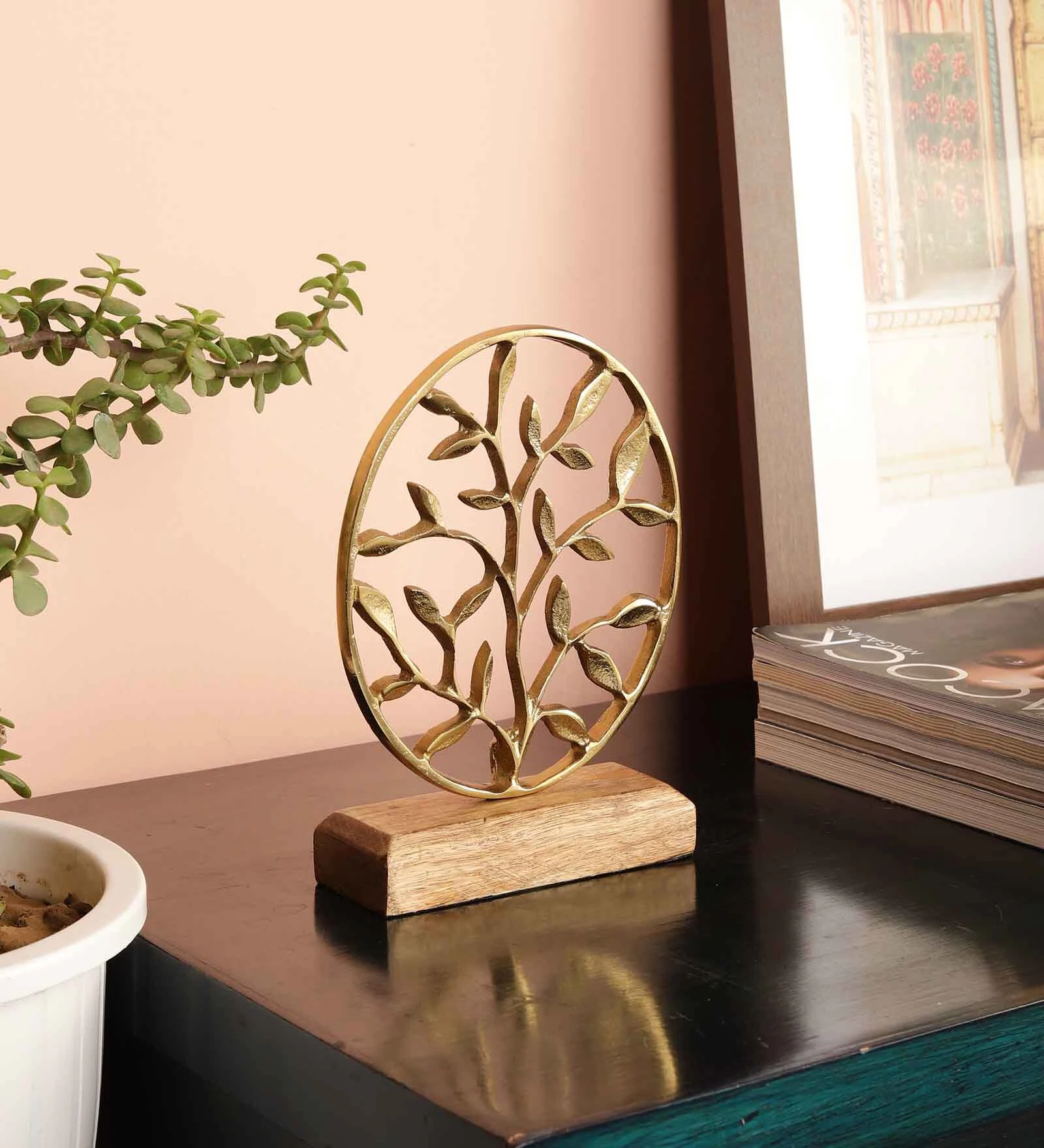 Leaves Gold Wood & Aluminium Showpiece